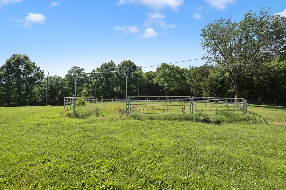 3735 Holmes Gap Rd Watertown, TN 37184