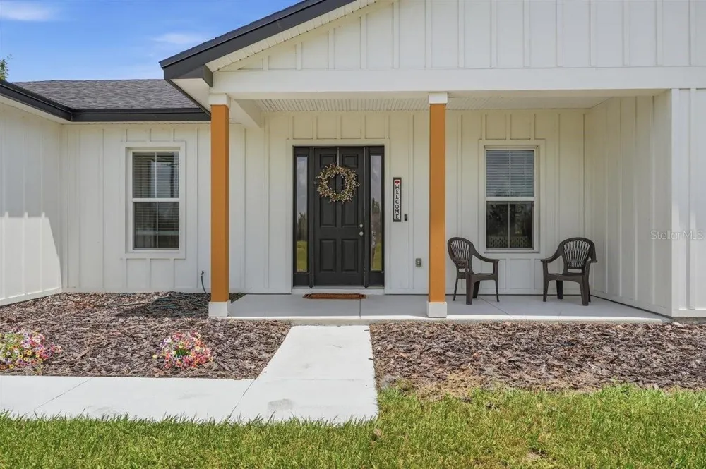 795 CROSSTOWER DRIVE Winter Haven, FL 33880