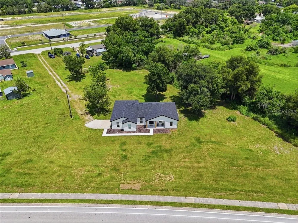 795 CROSSTOWER DRIVE Winter Haven, FL 33880
