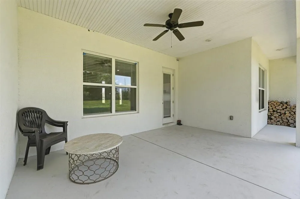 795 CROSSTOWER DRIVE Winter Haven, FL 33880