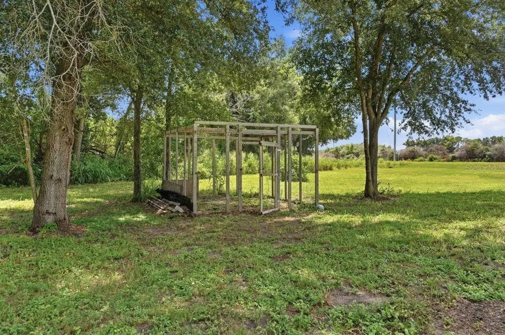 795 CROSSTOWER DRIVE Winter Haven, FL 33880
