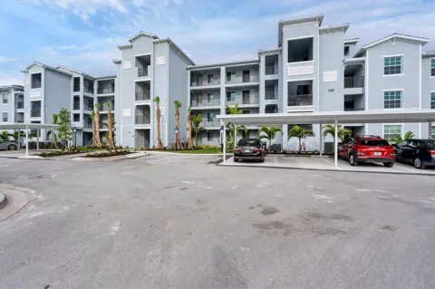 14151 HERITAGE LANDING BOULEVARD #1025
