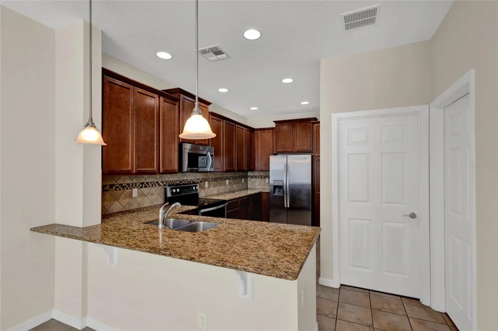 8644 ELDER LANE Orlando, FL 32827
