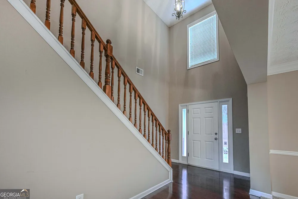 529 Plantation Creek DR Loganville, GA 30052