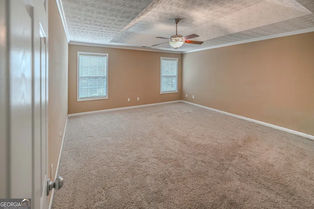 529 Plantation Creek DR Loganville, GA 30052