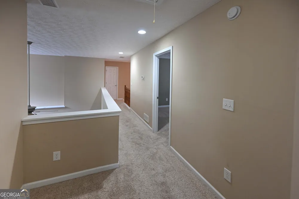 529 Plantation Creek DR Loganville, GA 30052