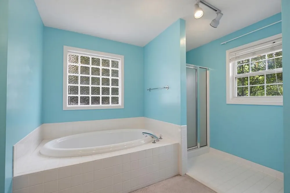 110 Brookstone Crest Newnan, GA 30265