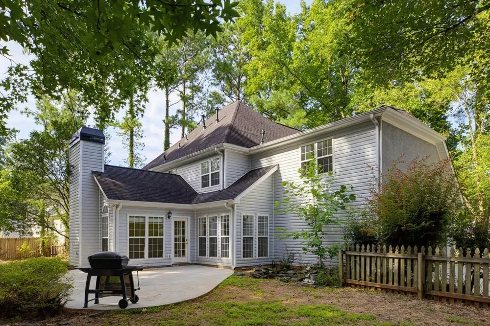110 Brookstone Crest Newnan, GA 30265