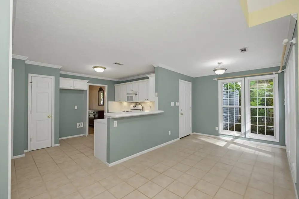 110 Brookstone Crest Newnan, GA 30265