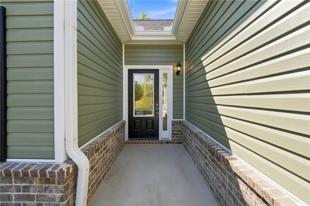 4472 Rivercliffs Way Gray, GA 31032