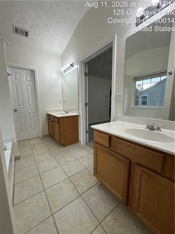 125 Goshawk Walk Covington, GA 30014