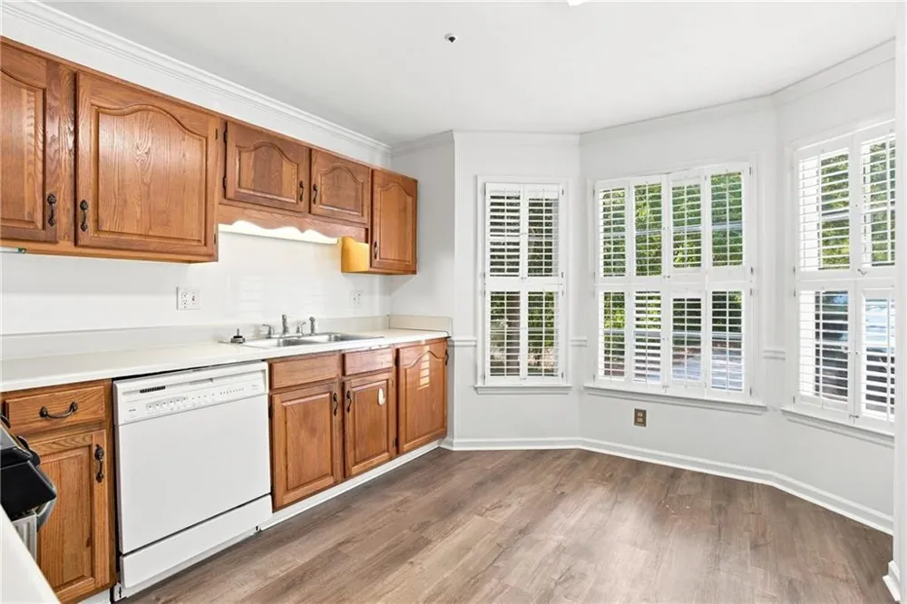 599 Saint James Walk SE Marietta, GA 30067