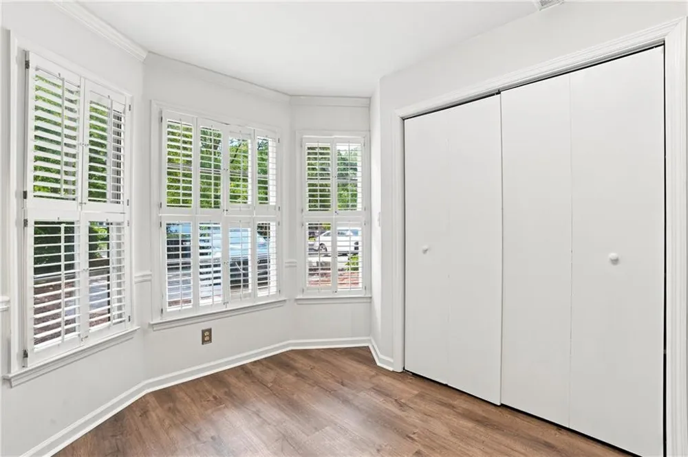 599 Saint James Walk SE Marietta, GA 30067