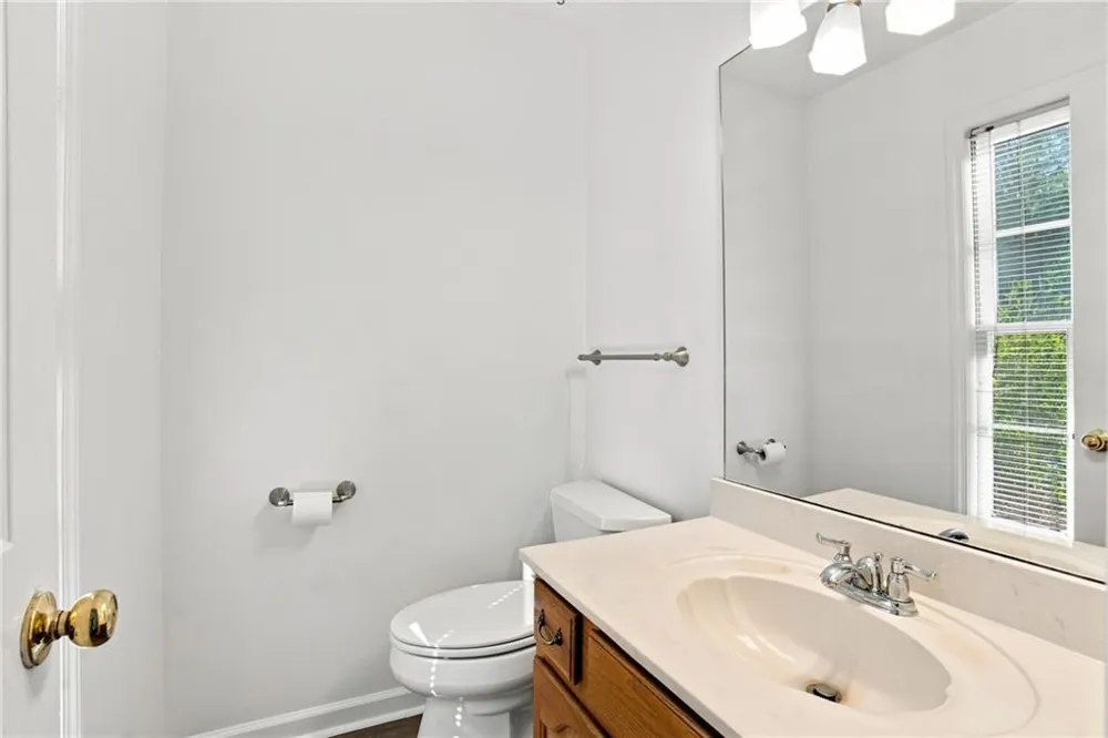 599 Saint James Walk SE Marietta, GA 30067