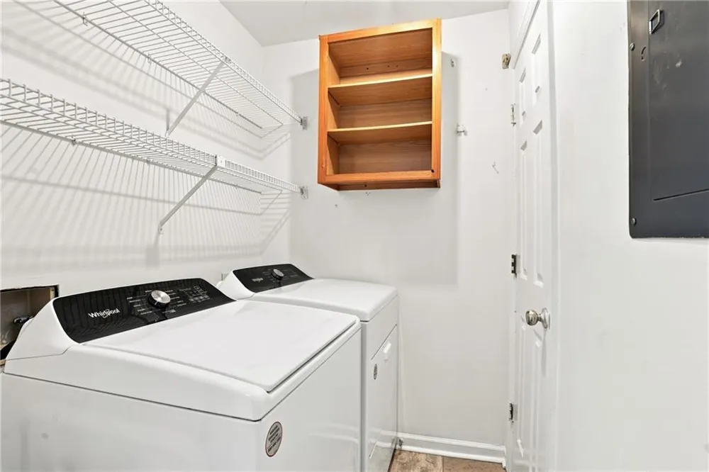 599 Saint James Walk SE Marietta, GA 30067