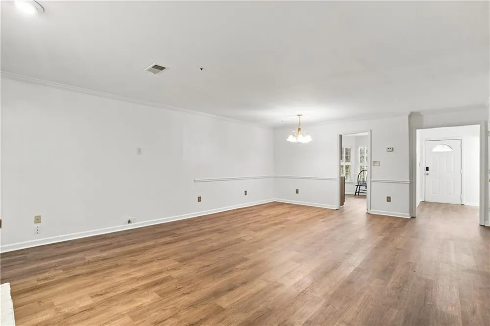 599 Saint James Walk SE Marietta, GA 30067