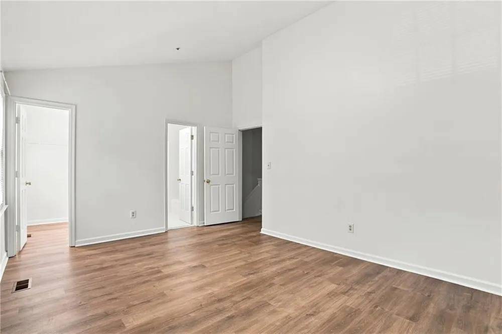 599 Saint James Walk SE Marietta, GA 30067