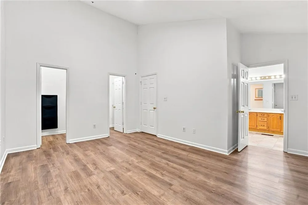 599 Saint James Walk SE Marietta, GA 30067