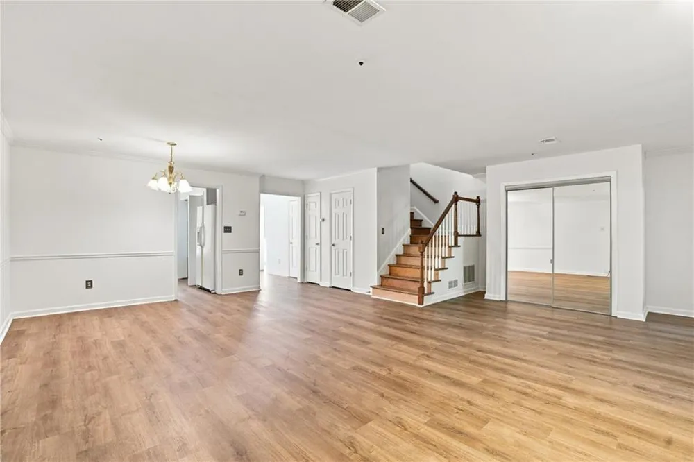 599 Saint James Walk SE Marietta, GA 30067