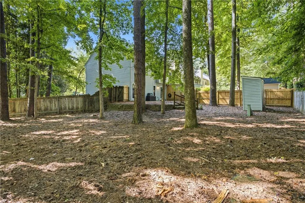 599 Saint James Walk SE Marietta, GA 30067