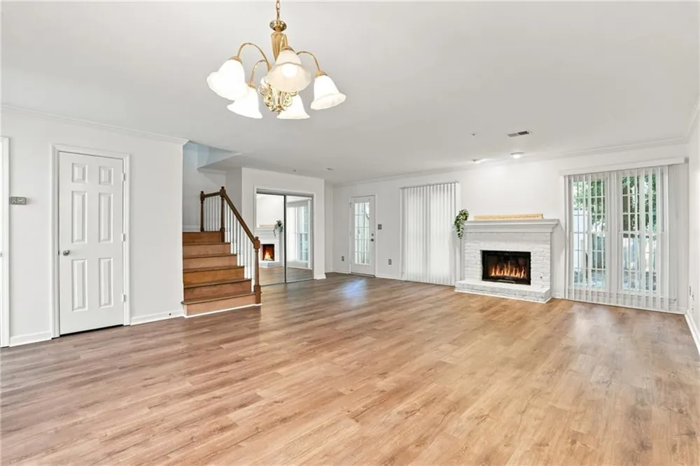 599 Saint James Walk SE Marietta, GA 30067