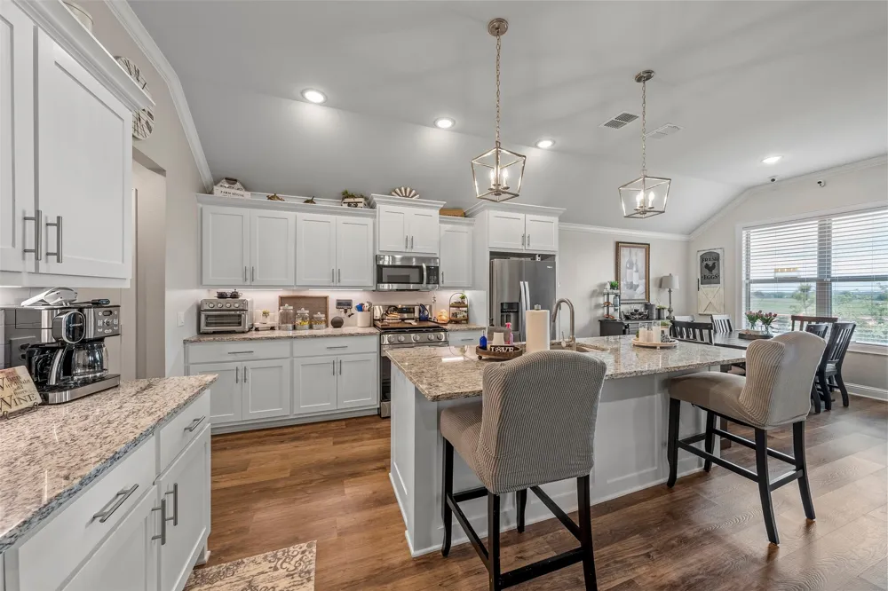 112 Amanda Avenue Bullard, TX 75757