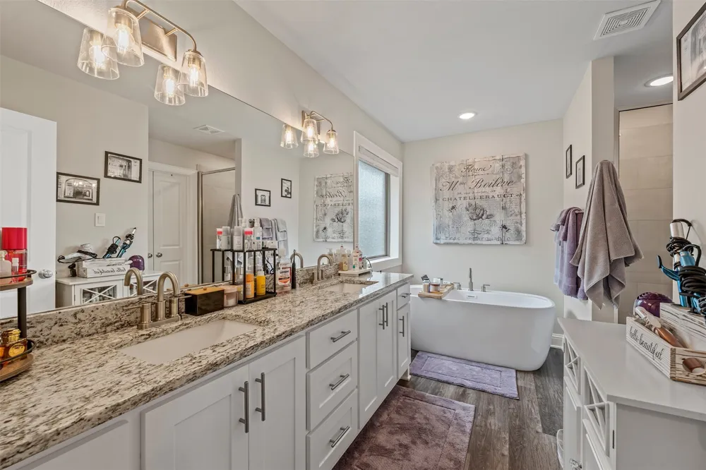 112 Amanda Avenue Bullard, TX 75757
