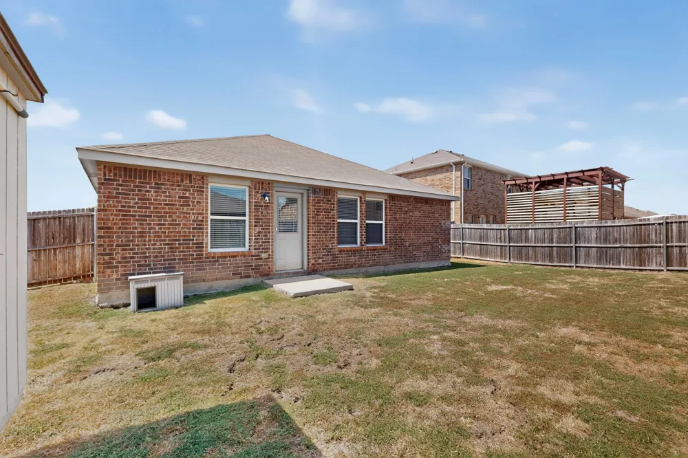 2806 Englenook Drive Seagoville, TX 75159