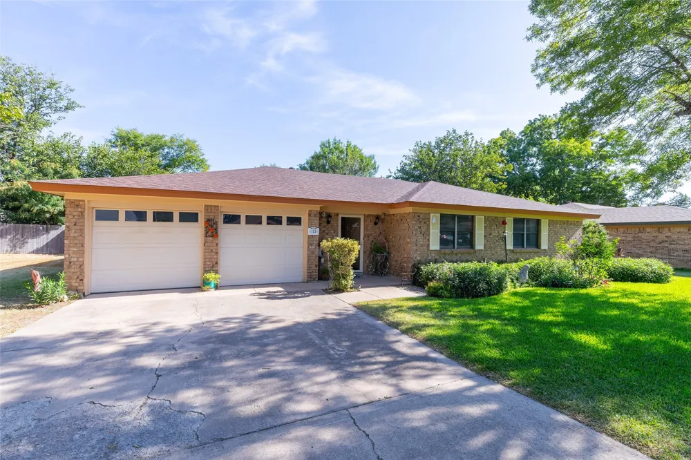 122 Century Lane Clyde, TX 79510