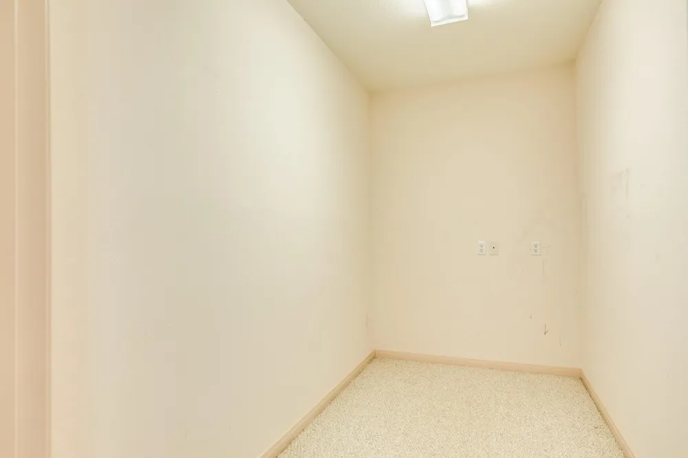 203 Lexington Avenue Clute, TX 77531