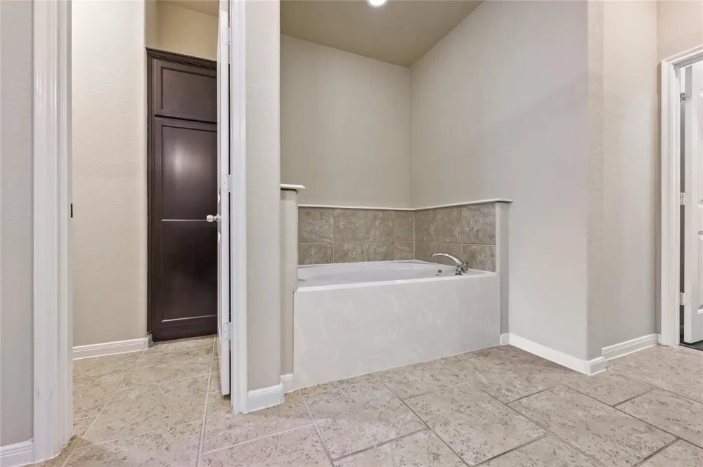 19634 Candlewood Oaks Lane Spring, TX 77379