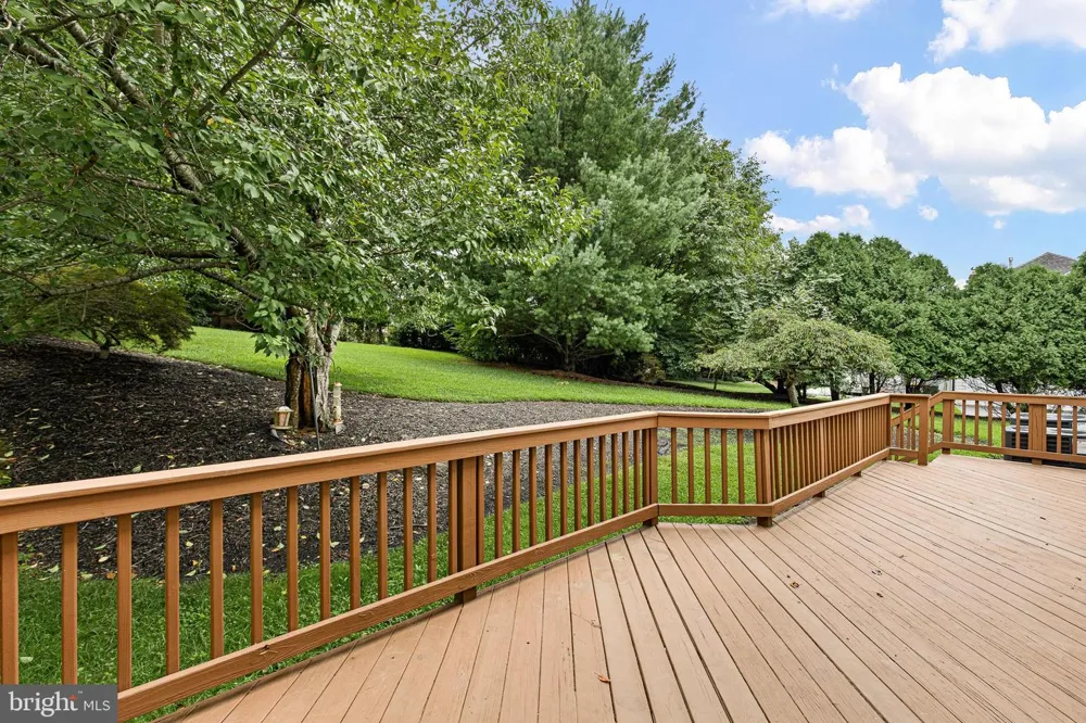 19 WITHERS WAY Hockessin, DE 19707