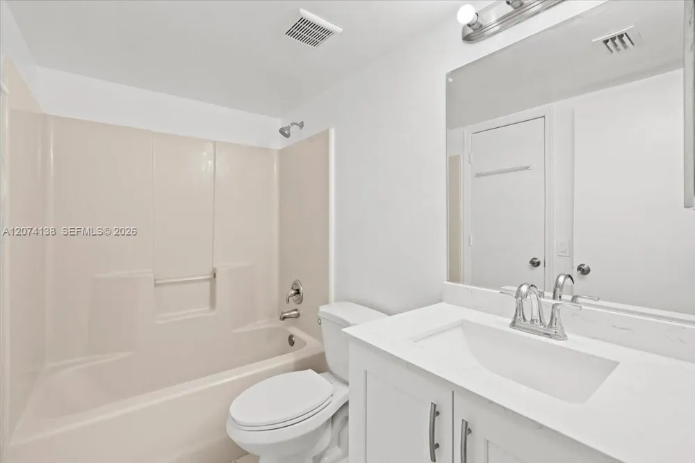 3610 56th Ave #219 Hollywood, FL 33021