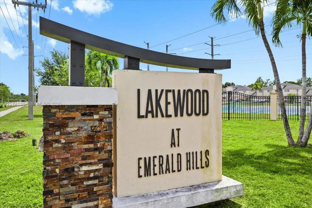 3610 56th Ave #219 Hollywood, FL 33021
