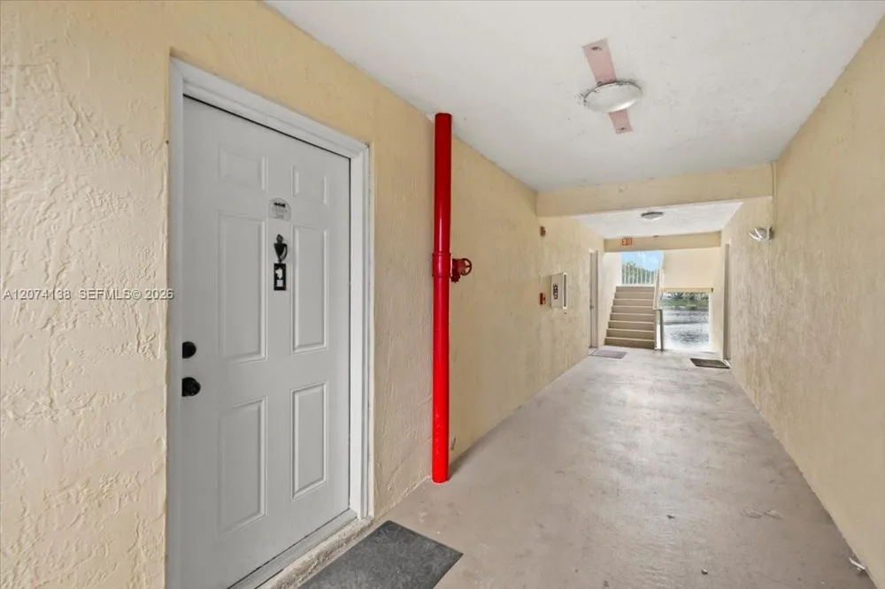 3610 56th Ave #219 Hollywood, FL 33021