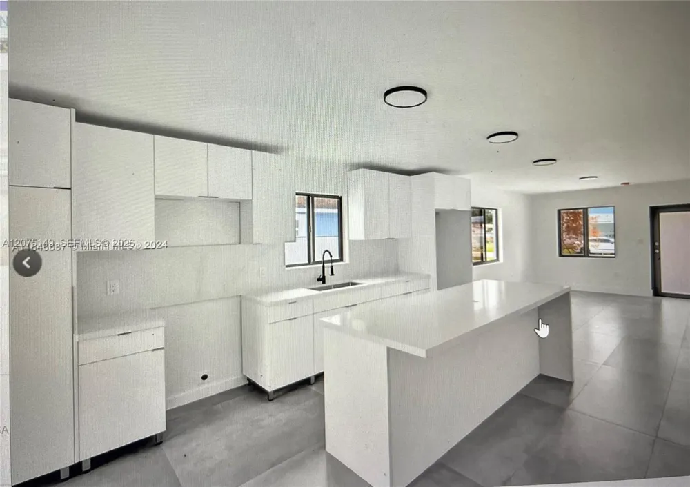 2421 NW 152nd Ter Miami Gardens, FL 33054