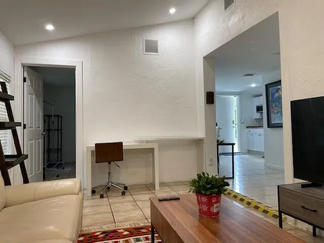 821 SW 13TH COURT Pompano Beach, FL 33060