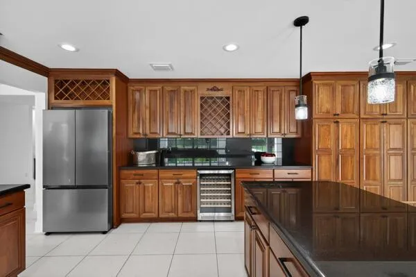 5510 W CASTLEGATE AVENUE Davie, FL 33331