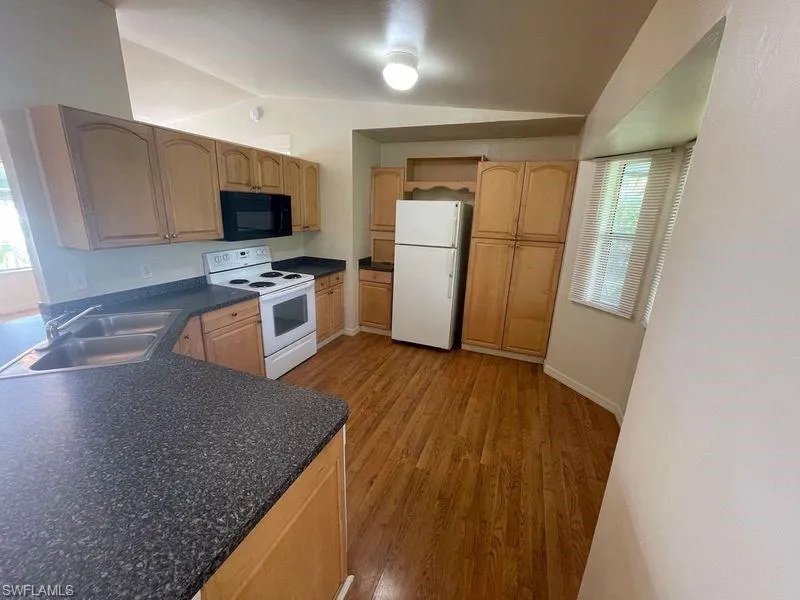 445 Candlewick Circle W Lehigh Acres, FL 33936