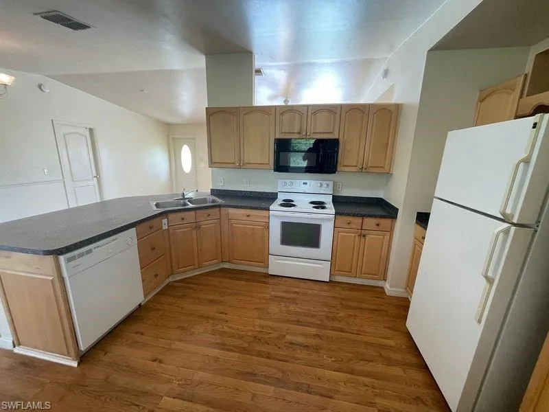 445 Candlewick Circle W Lehigh Acres, FL 33936
