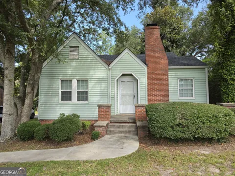632 W Main ST