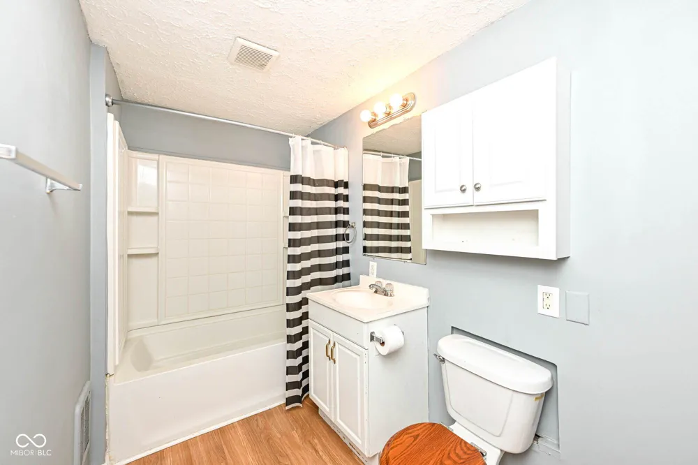 321 E Monroe Street Fortville, IN 46040