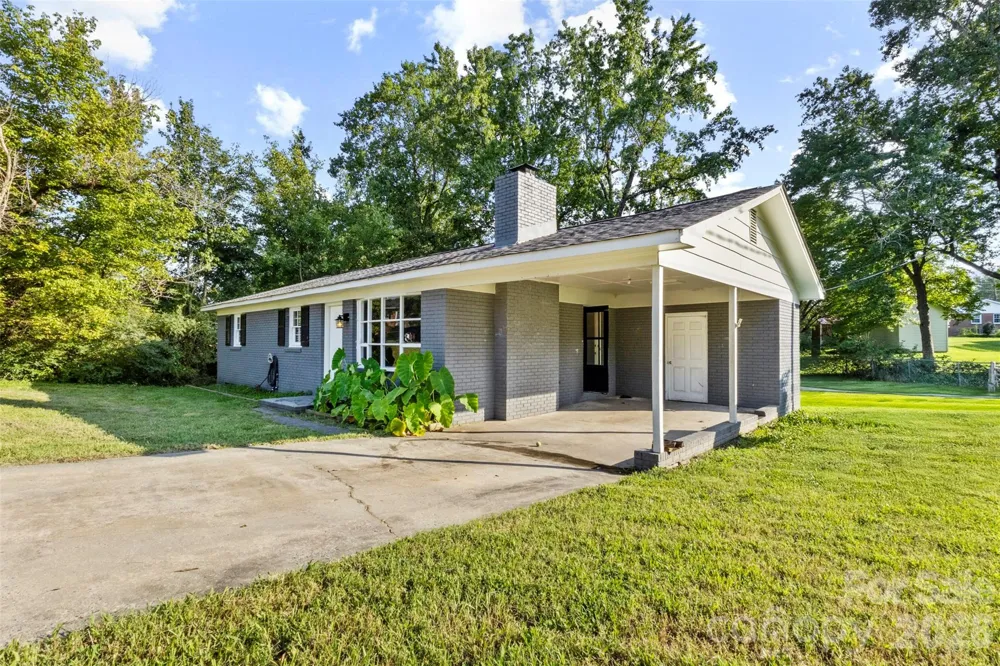 102 Central Avenue Bessemer City, NC 28016