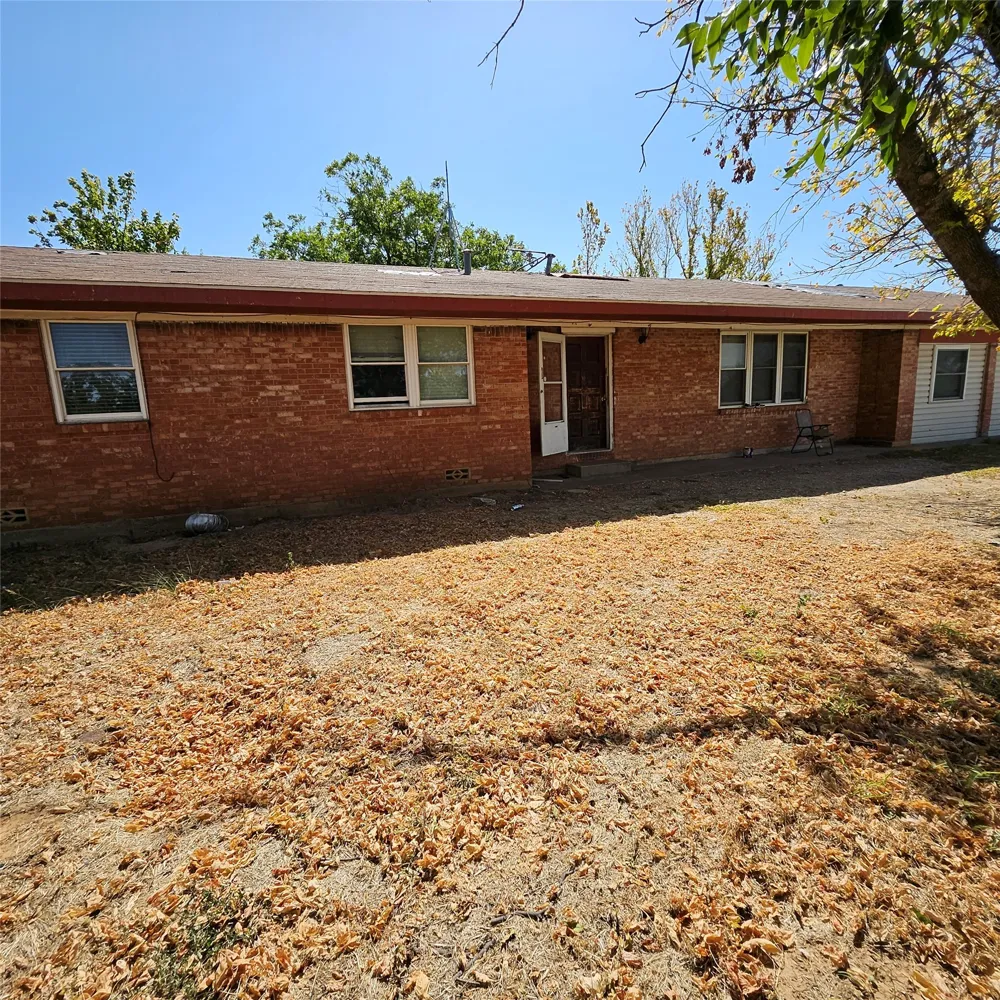 5019 Fm 2123 Paradise, TX 76073