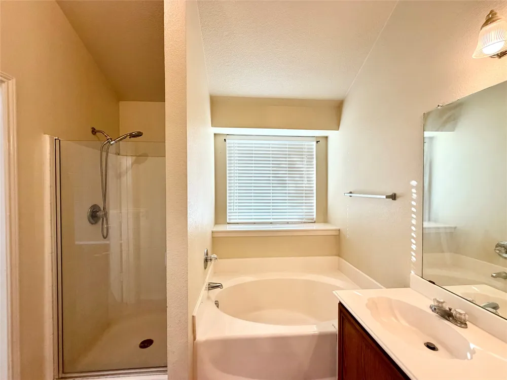 218 Canyon Lake Drive Wylie, TX 75098