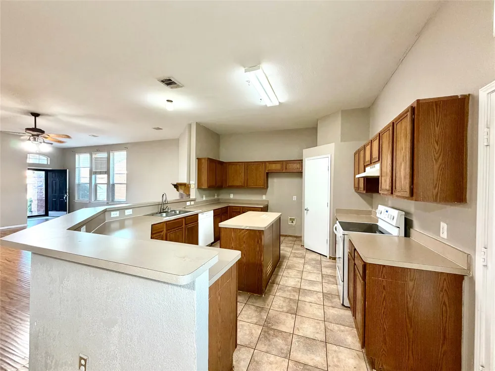 218 Canyon Lake Drive Wylie, TX 75098