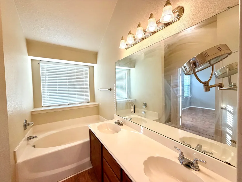 218 Canyon Lake Drive Wylie, TX 75098