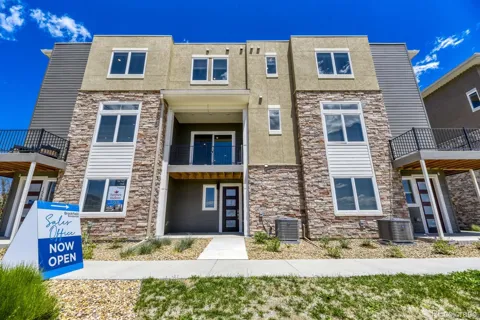 15577 W Washburn Drive