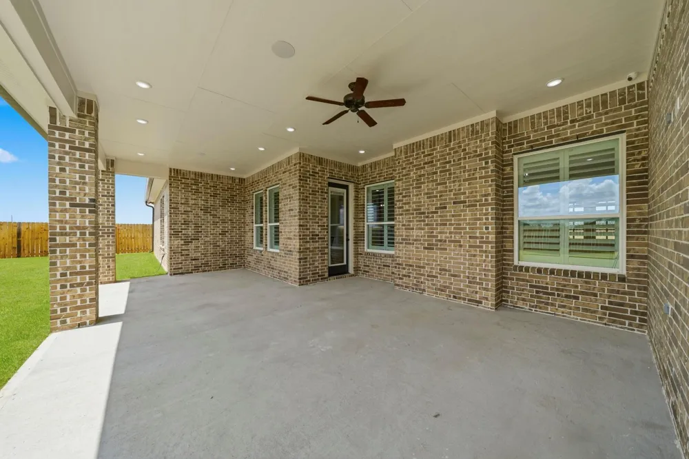 13007 Willow Drive Needville, TX 77461