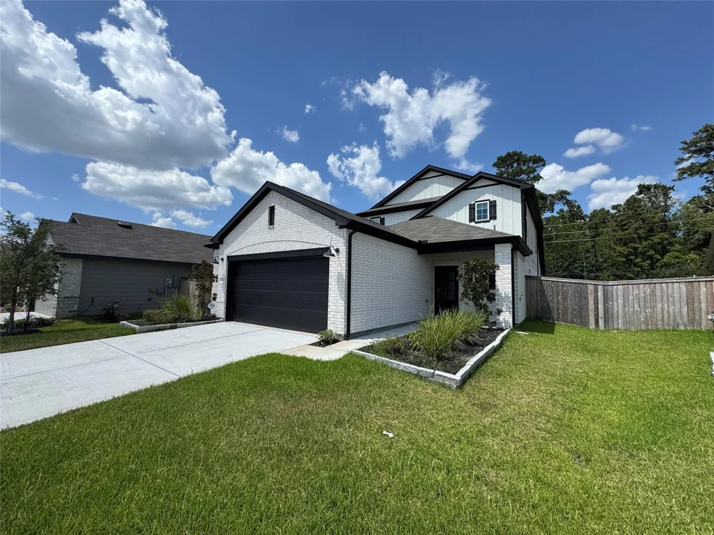1710 Serenity Moon Drive Crosby, TX 77532